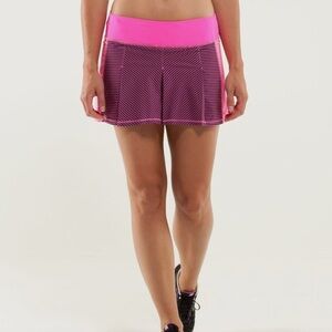 lululemon athletica Fast Cat Skirt Hyper Stripe Raspberry Glo Size 4